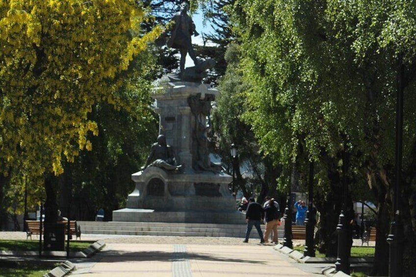 Private Dark History City Tour of Punta Arenas