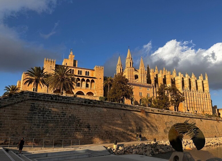 Picture 4 for Activity Palma de Mallorca: Guided Tour of the Old Town