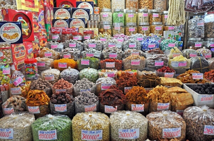 Morning Cyclo Tour of Saigon Markets Temples and Local Life