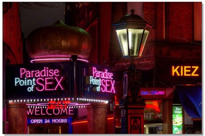 Hamburg: St. Pauli Red Light District Tour