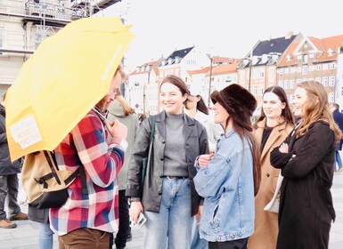 Copenhagen: Private Tour - 90mins - Hippies & Christianshavn