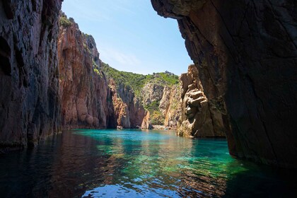 From Sagone/Cargèse: Capo Rosso, Piana & Scandola Boat Tour