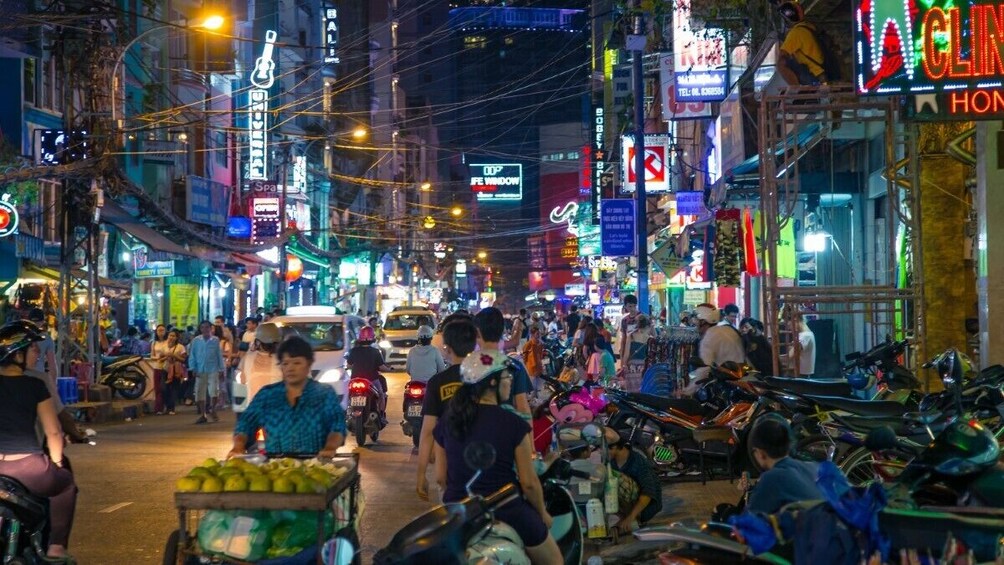 Explore Ho Chi Minh City Motorbike Tour Districts-Street Food-Coffee