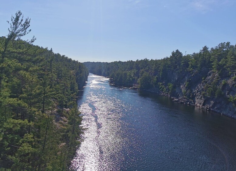Picture 2 for Activity From Toronto: The Crack Hiking Day Trip in Killarney Park