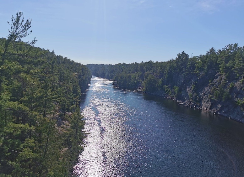 Picture 2 for Activity From Toronto: The Crack Hiking Day Trip in Killarney Park