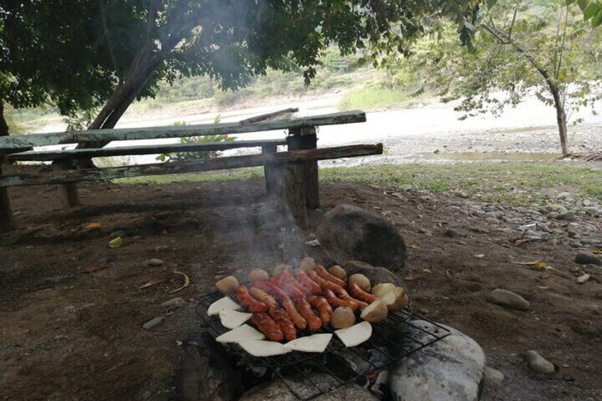 Full Day Private Riverside Picnic from Medellin