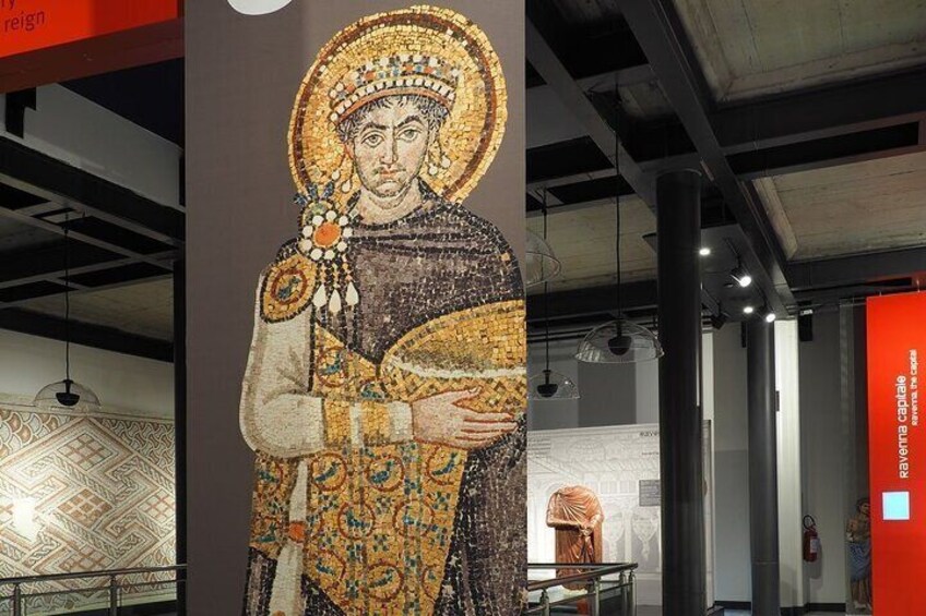 Ravenna: Entry ticket to Classis Museum and Ravenna history 