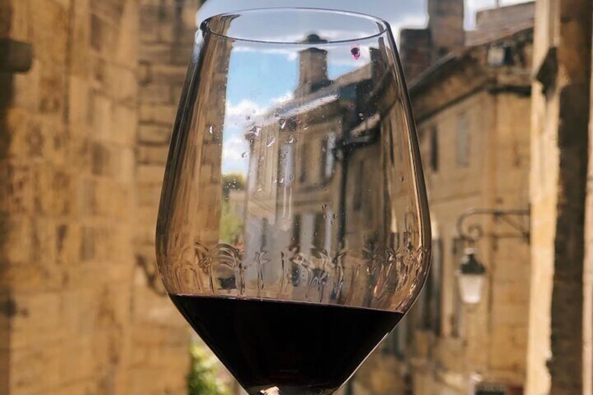 Wine tasting in St-Emilion