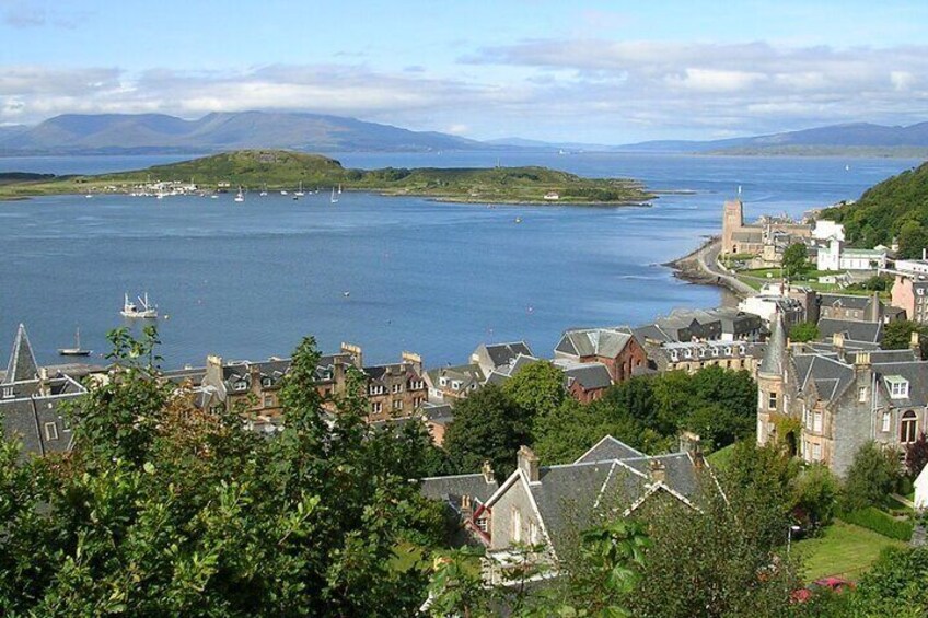 Highland Lochs & Castles Tour to Oban & Glencoe