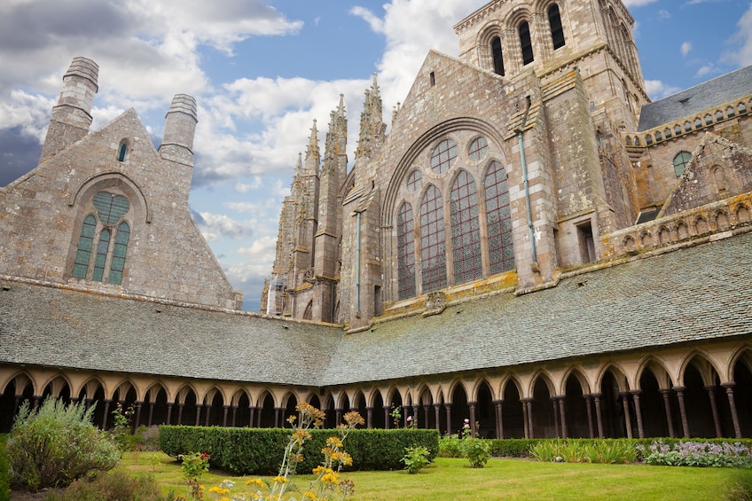 Mont Saint-Michel Day Trip from Paris