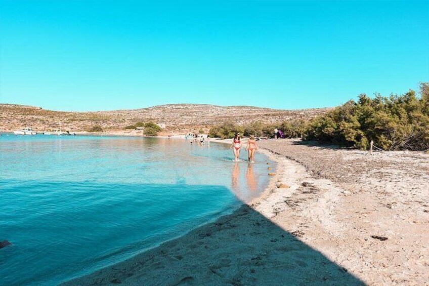 Sightseeing Cruise around Comino, Blue Lagoon and Caves