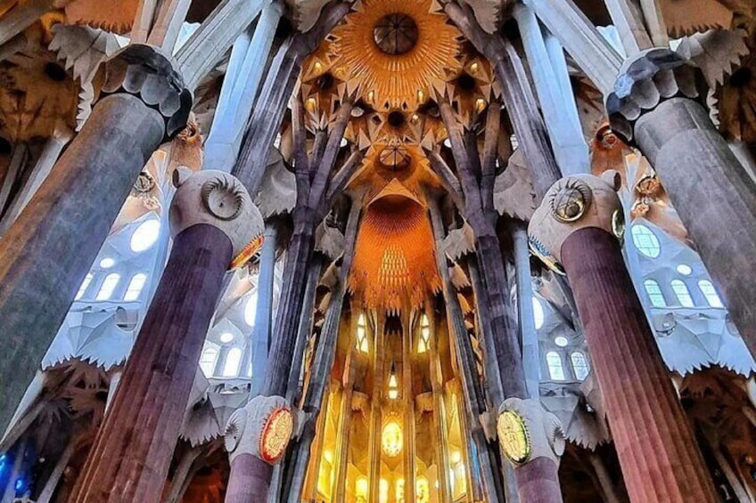 Wonders of Gaudi: Parc Güell and Sagrada Familia