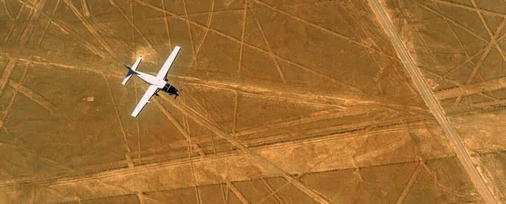 Picture 3 for Activity Overflight in Nazca