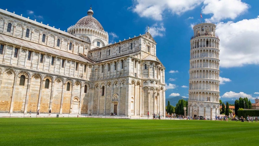 From La Spezia: Shore Excursion by Bus to Pisa
