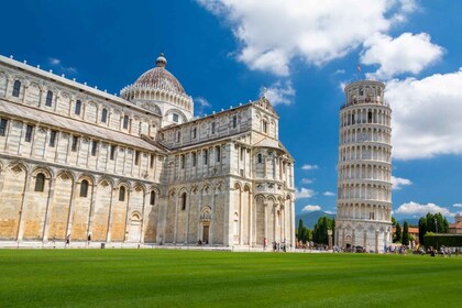 From La Spezia: Shore Excursion by Bus to Pisa