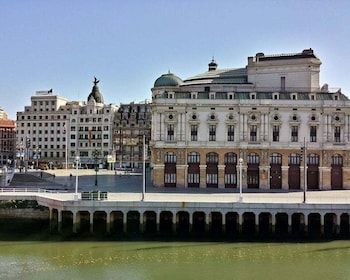 Bilbao Private Guided Walking Tour