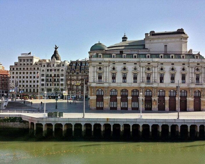 Bilbao Private Guided Walking Tour