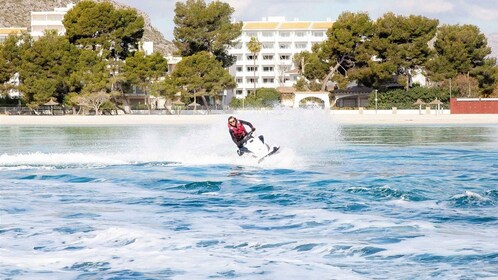 Alcudia: Aventura de 30 minutos en moto acuática para principiantes y fotos