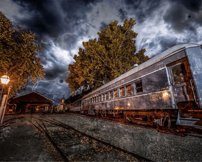 Picture 9 for Activity Sacramento: Gunslingers Ghosts and Ghouls Walking Tour