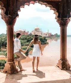 Agra Evening Tour with Sunset view Taj Mahal