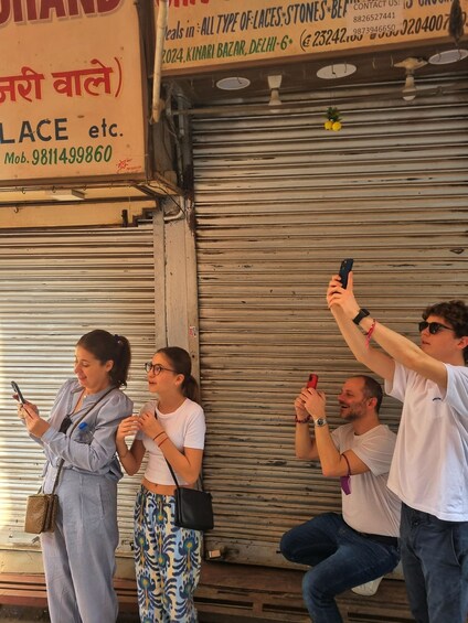 Old Delhi: Street Food & Photography Tour with Local Expert