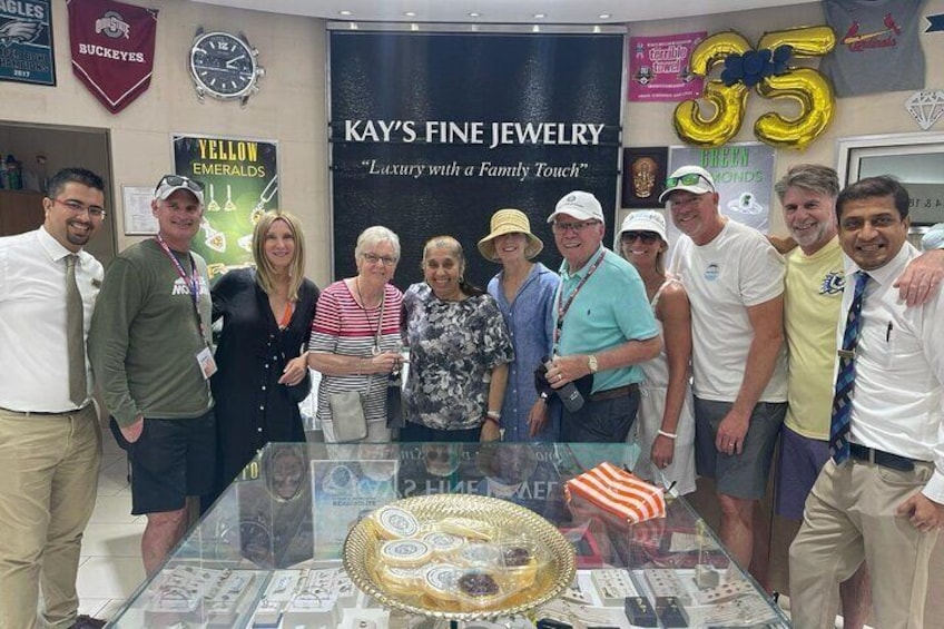 Champagne and Diamond Shopping Experience in St Maarten