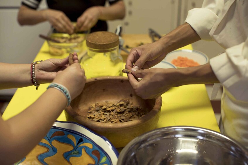 Picture 5 for Activity Coyocán: Market and Cooking Class