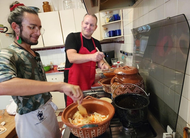 Picture 1 for Activity Coyocán: Market and Cooking Class