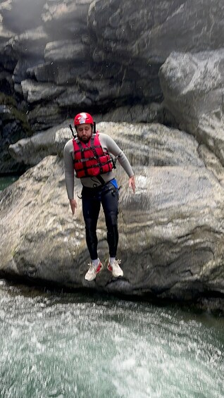 Picture 9 for Activity Canyoning The Challenge