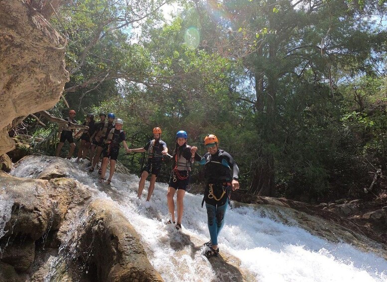 Picture 3 for Activity San Cristobal de Las Casas: 3 Tzimoleras Waterfall Adventure