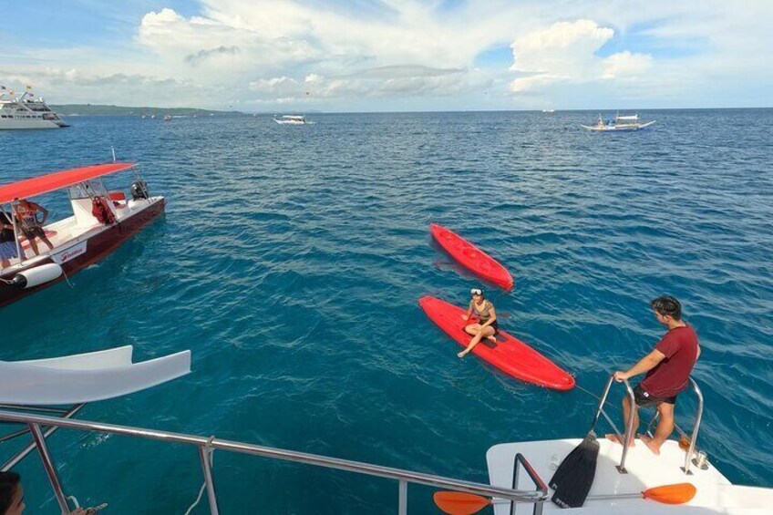 3 hours Red Whale Party Yacht in Boracay