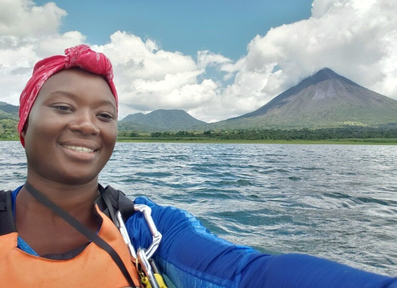 Picture 10 for Activity From La Fortuna: Lake Arenal Kayaking Trip with Transfer