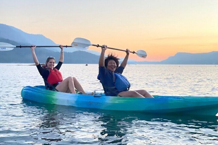 Sunset Kayaking in the Columbia River Gorge