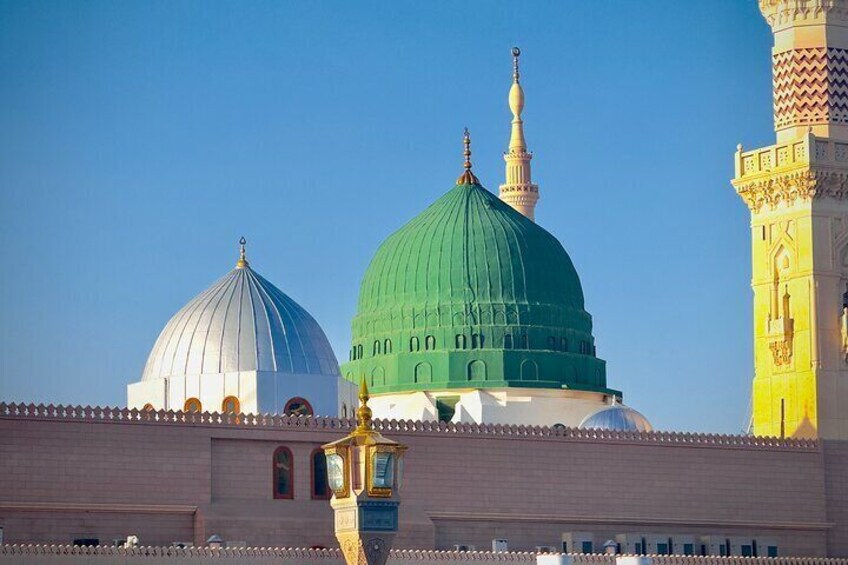 Green Dome Prophet Mosque