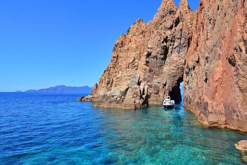 Arch of Capo Rosso