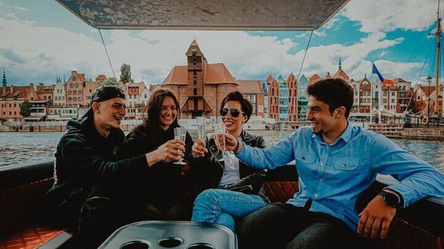 Sightseeing Cruise around the Old Town of Gdansk