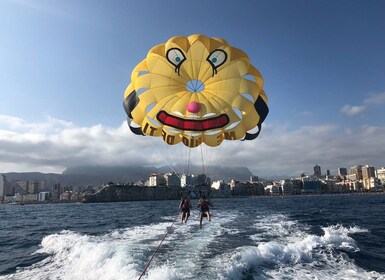 Benidorm: Parasailing Boat Trip with Costa Blanca Views