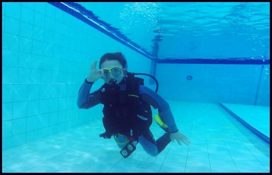 Picture 1 for Activity Wuppertal: Discover Scuba Diving Pool