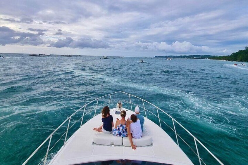 Boracay Party Yacht 2 hour tour with snorkeling 