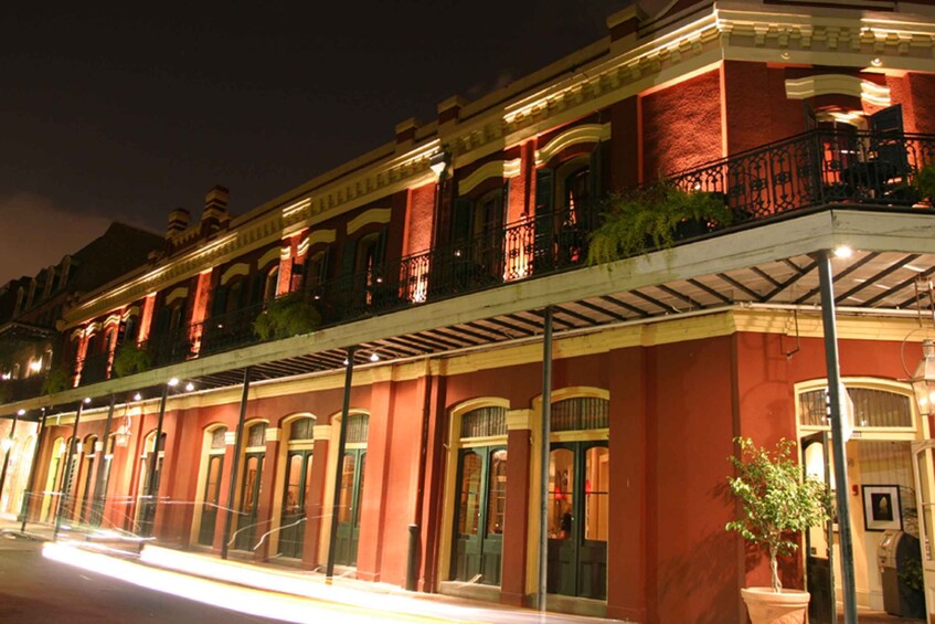 Picture 2 for Activity New Orleans: 2‐Hour Paranormal Investigation Tour