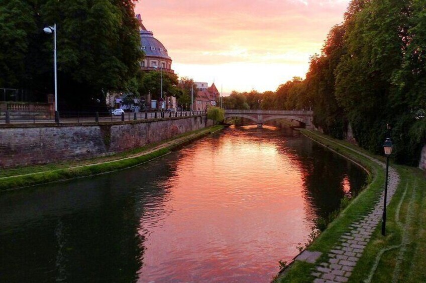 Private day trip from Frankfurt to Strasbourg local driver