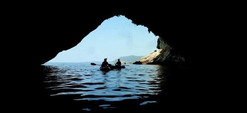 From Agios Ioannis Beach: Kayak Day Trip to Papanikolis Cave