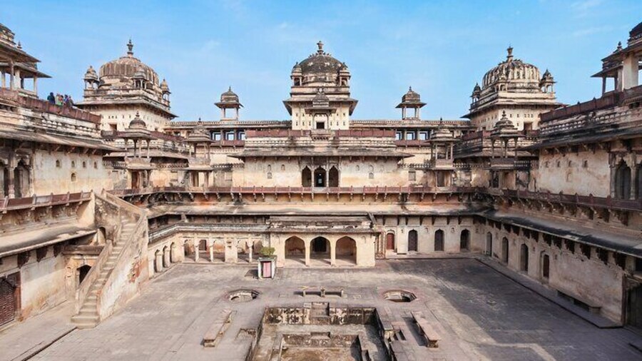 Jehangir Mahal in Orchha.