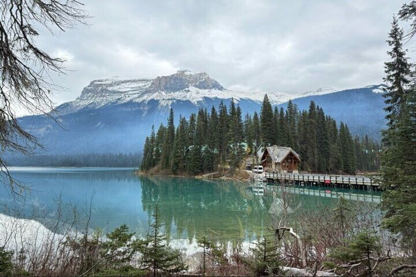 2 Day Scenic Tour in Calgary Banff Lake Louise Moraine Lake