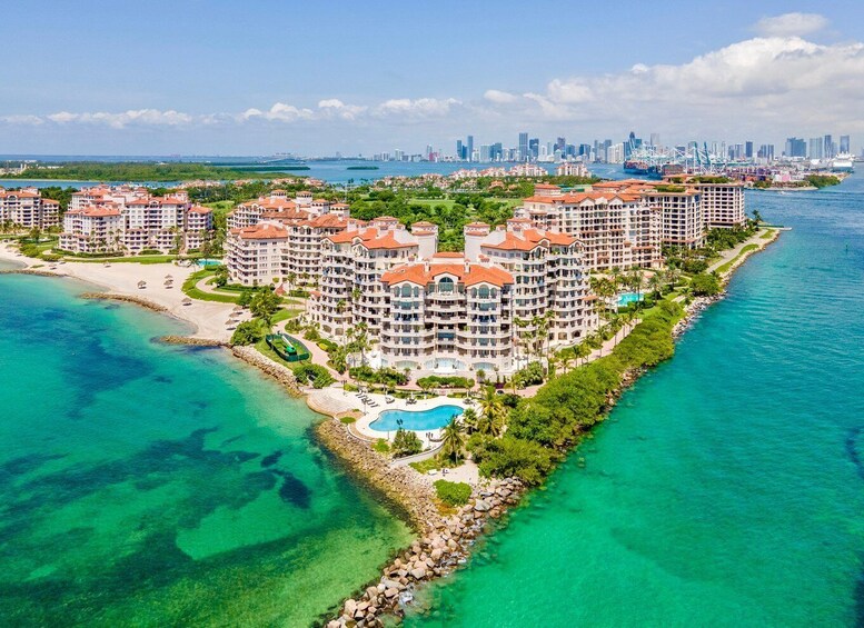 Picture 10 for Activity Miami: Private Luxury Boat Charter with a Captain