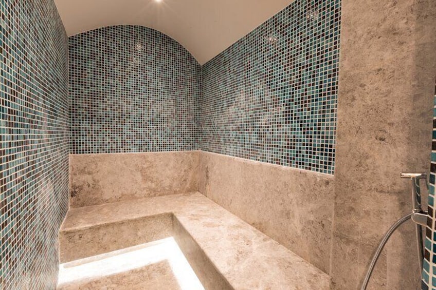 Turkish Bath Spa and Massage Experience in Taksim