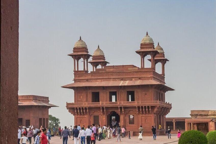 Historic architecture of the Fatehpur Sikri.