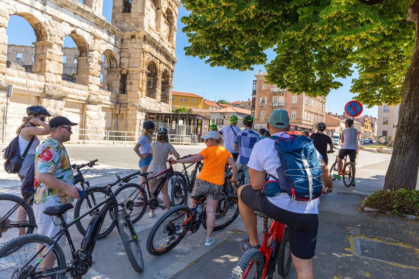 Picture 3 for Activity Pula E-Bike Tour: From Verudela to Pula City Center