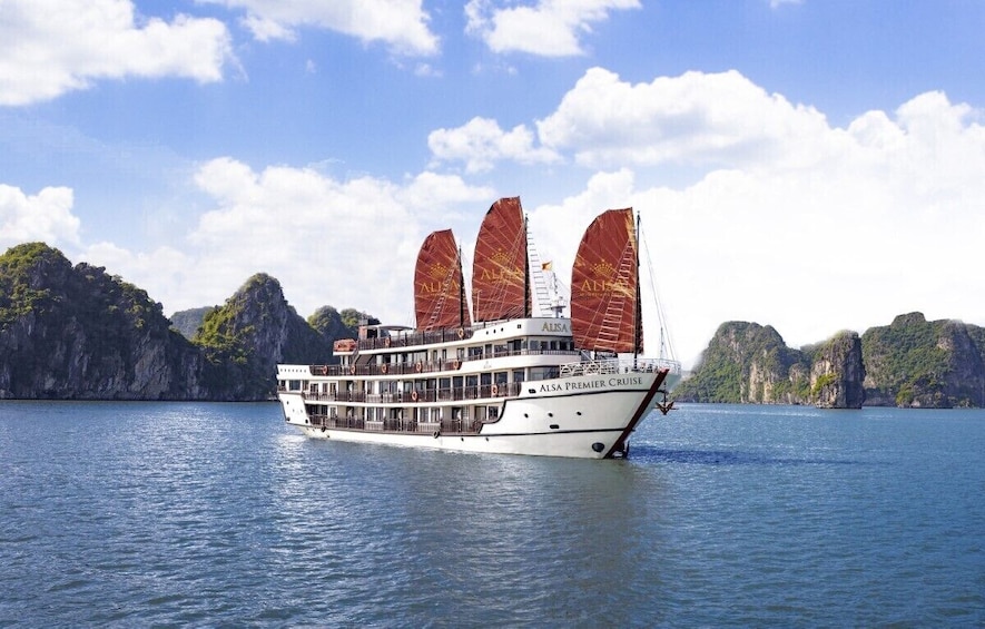 2D1N Alisa Premier Luxury Halong Bay Cruise Kayaking Titov Surprise Cave