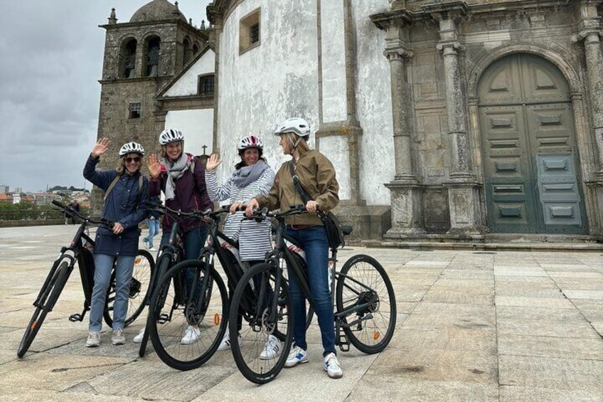 Private Electric Bike Tour in Oporto